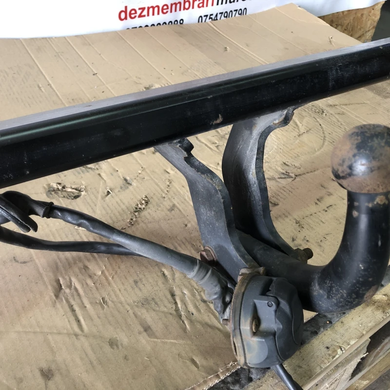 Carlig remorcare / Volkswagen Golf MK7 2014 / Caroserie, oglinzi si faruri