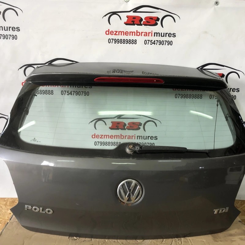 Haion / Volkswagen Polo 6R 2011 / Caroserie, oglinzi si faruri