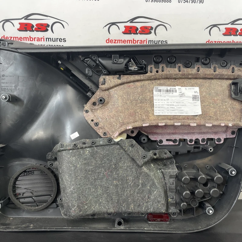 Panou tapiterie usa stanga fata / Volkswagen Golf MK6 2012 / Interior