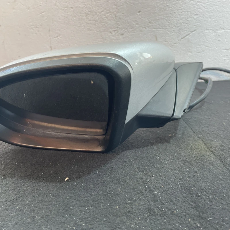 Oglinda stanga Volkswagen 