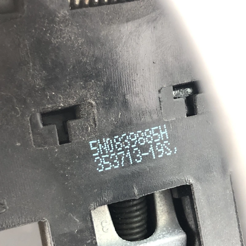 Maner usa stanga spate / Volkswagen Golf MK7 2014 / Caroserie, oglinzi si faruri