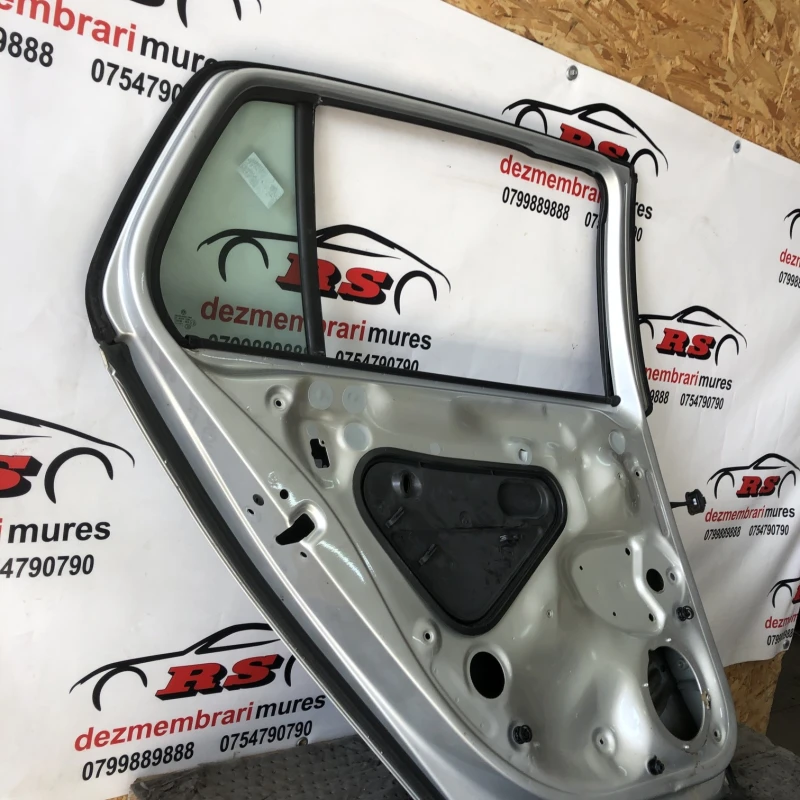 Usa stanga spate / Volkswagen Golf MK7 2014 / Caroserie, oglinzi si faruri