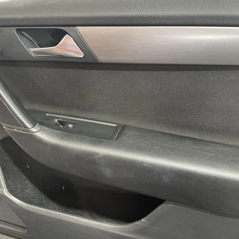 Panou tapiterie usa dreapta fata / Volkswagen Passat B7 2011 / Interior
