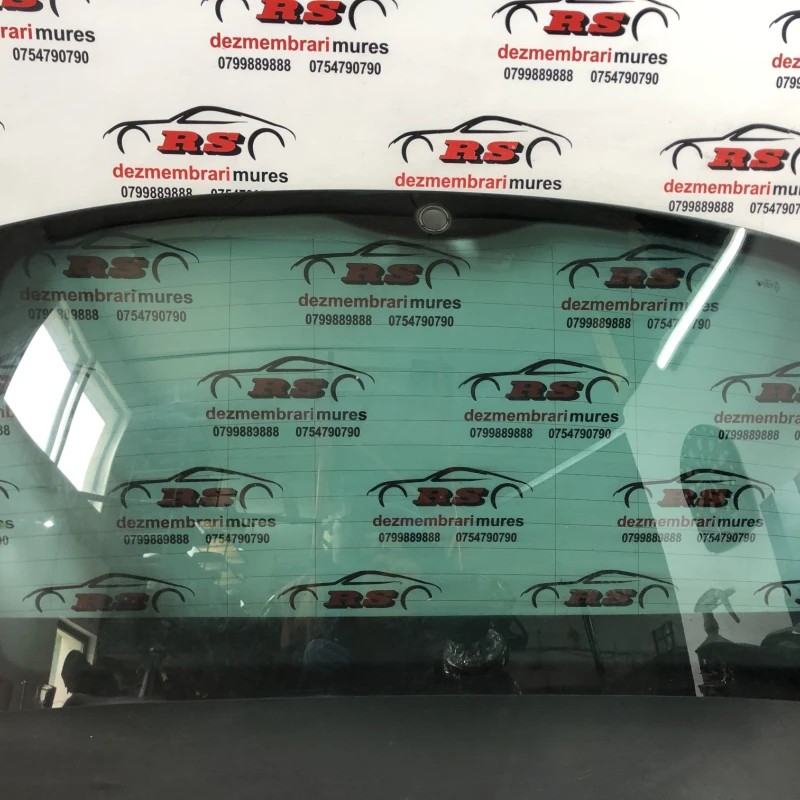 Luneta haion / Skoda Superb II 3T 2011 / Caroserie, oglinzi si faruri