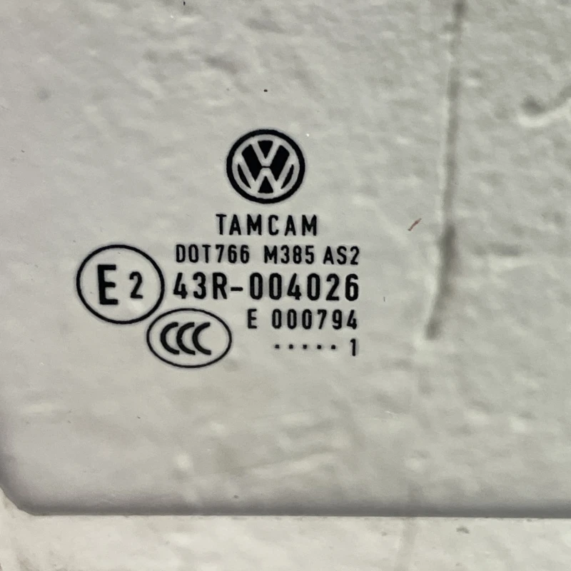 Geam dreapta spate / Volkswagen Passat B7 2011 / Caroserie, oglinzi si faruri