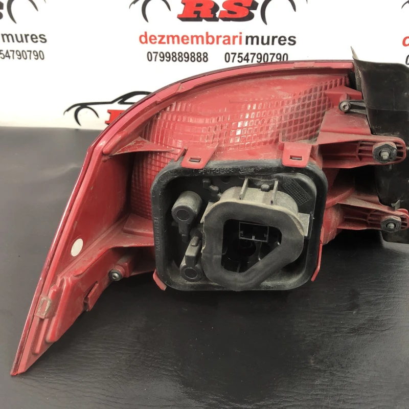 Stop dreapta caroserie / Volkswagen Passat B7 2011 / Caroserie, oglinzi si faruri