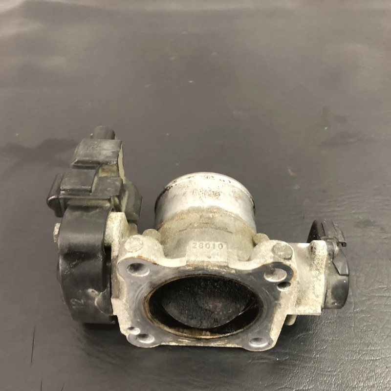 Clapeta de acceleratie / Toyota Rav4 XA30 2007 / Motor, racire si evacuare