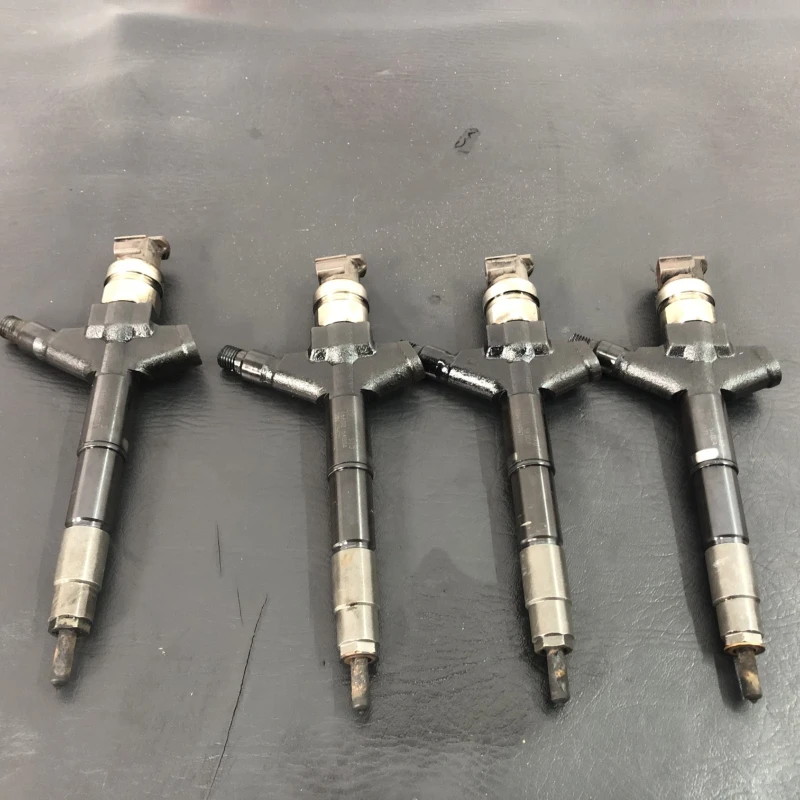 Injector / Nissan Navara D40 2011 / Motor, racire si evacuare