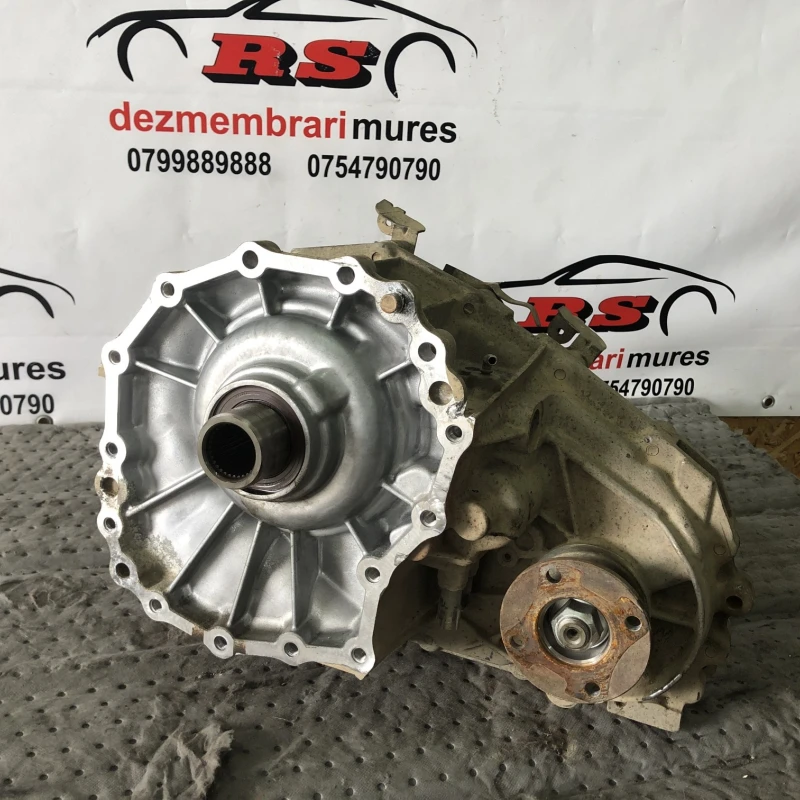 Cutie de transfer spate Nissan 