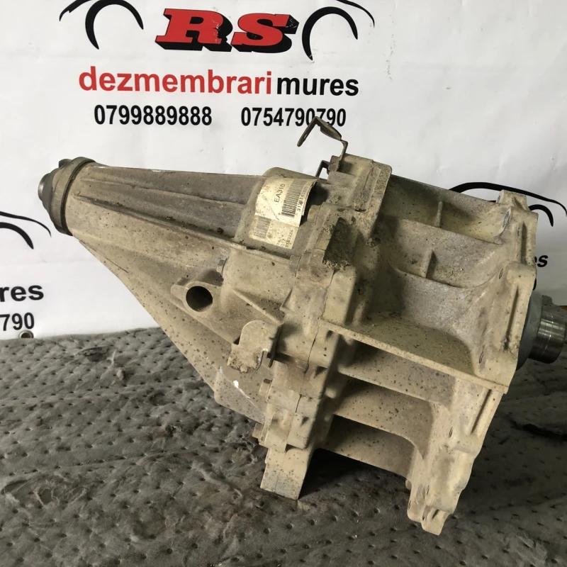 Cutie de transfer spate / Nissan Navara D40 2011 / Cutie viteze, ambreiaj, transmisie