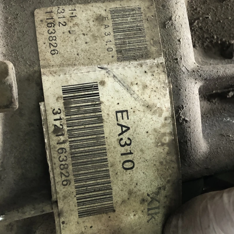 Cutie de transfer spate / Nissan Navara D40 2011 / Cutie viteze, ambreiaj, transmisie