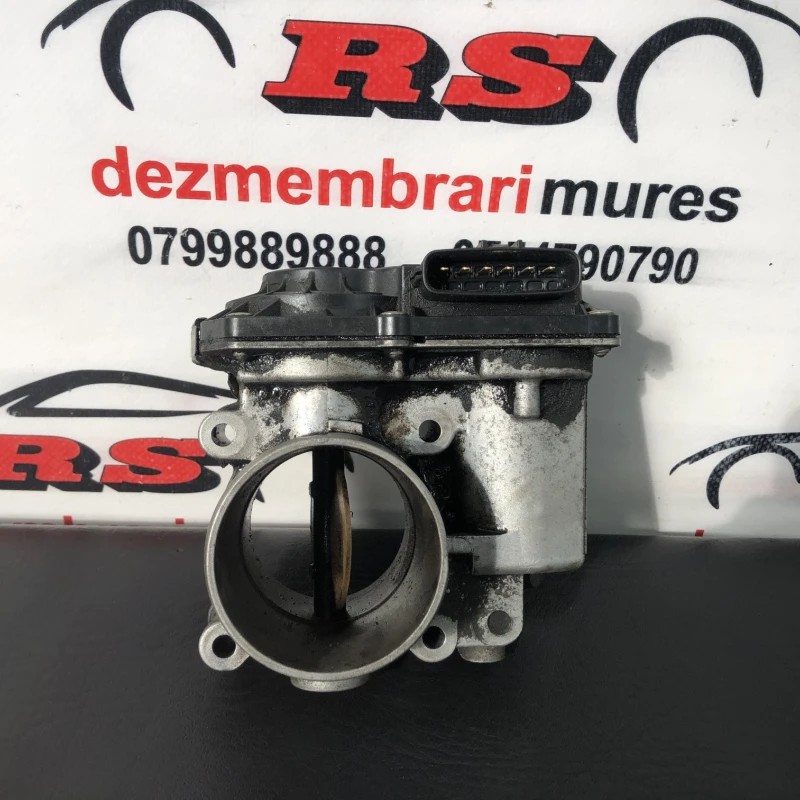 Clapeta de acceleratie / Nissan Navara D40 2011 / Motor, racire si evacuare