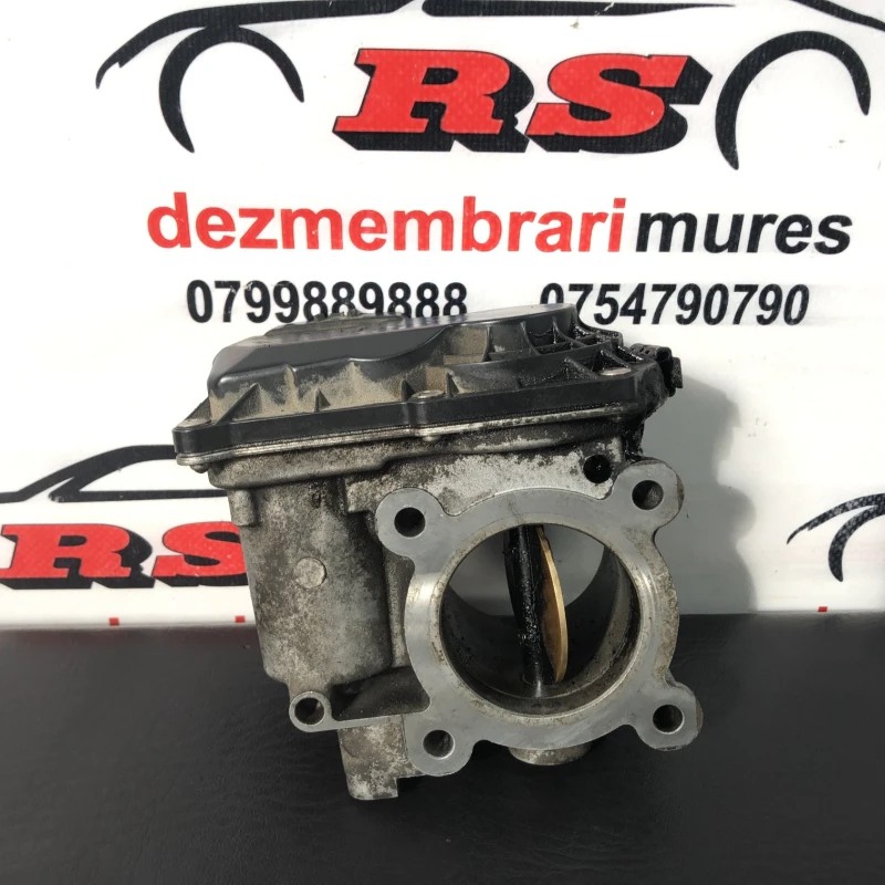 Clapeta de acceleratie / Nissan Navara D40 2011 / Motor, racire si evacuare