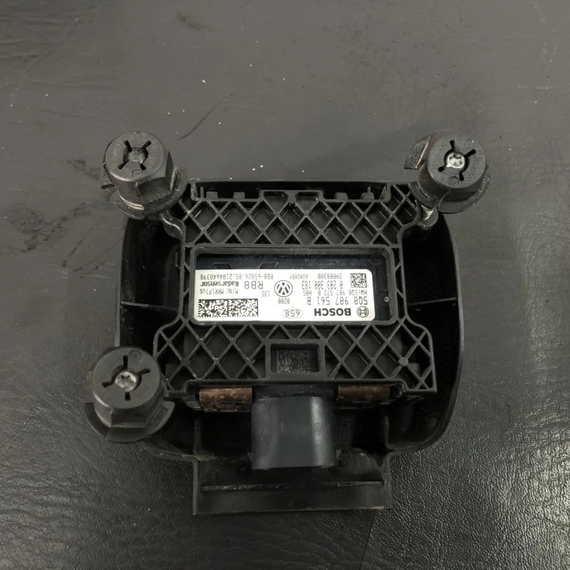 Distronic radar / Volkswagen Golf MK7 2014 / Audio si electronice