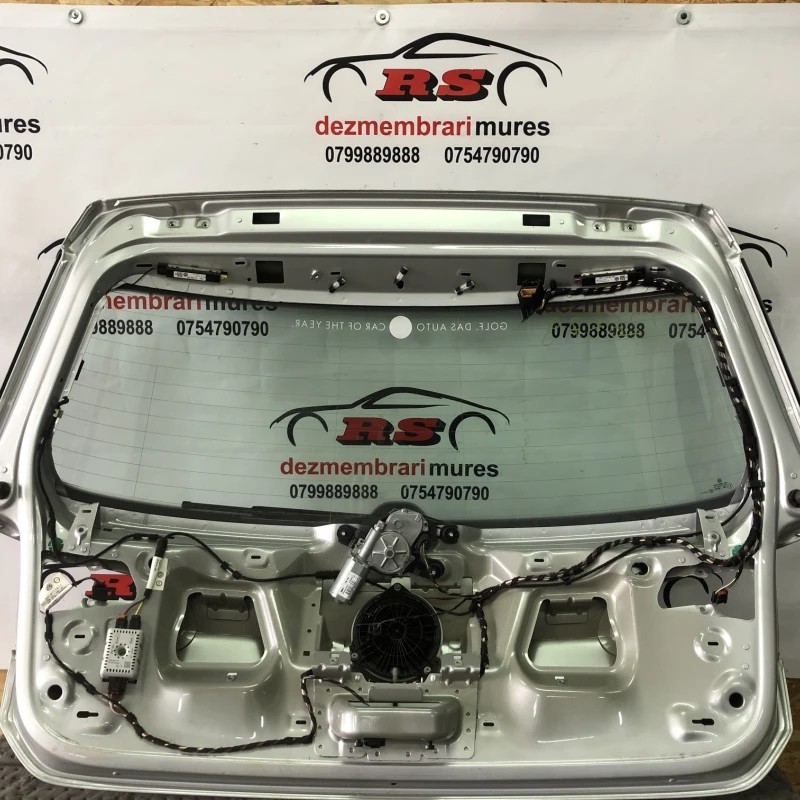 Haion / Volkswagen Golf MK7 2014 / Caroserie, oglinzi si faruri