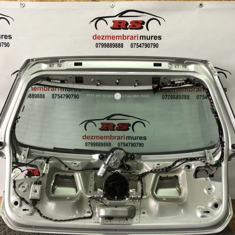 Haion / Volkswagen Golf MK7 2014 / Caroserie, oglinzi si faruri