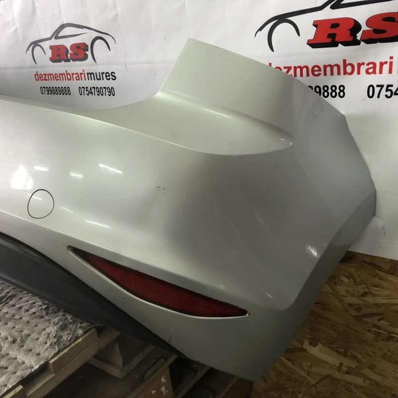 Bara spate / Volkswagen Golf MK7 2014 / Caroserie, oglinzi si faruri