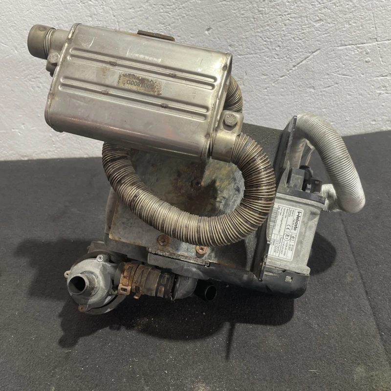 Webasto / Volkswagen Passat B7 2012 / Climatizare