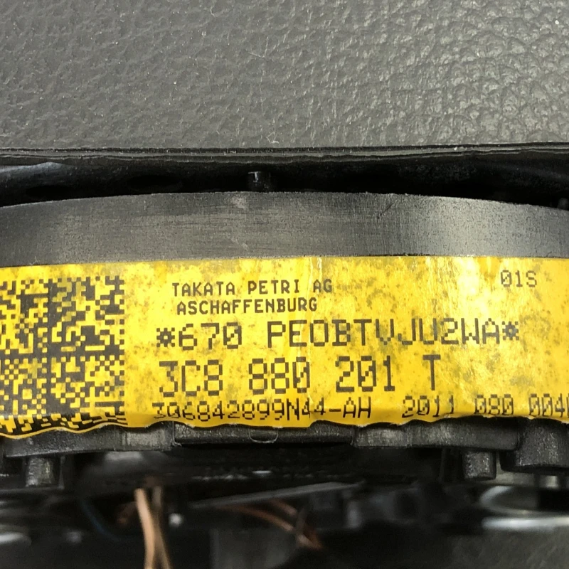 Airbag volan / Volkswagen Passat B7 2011 / Interior