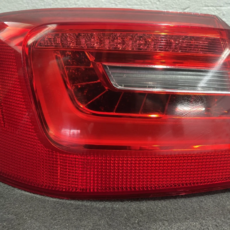 Stop stanga haion / Audi A6 C7 2016 / Caroserie, oglinzi si faruri