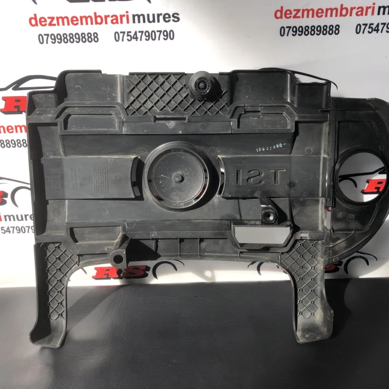 Capac motor / Volkswagen Passat B7 2011 / Motor, racire si evacuare