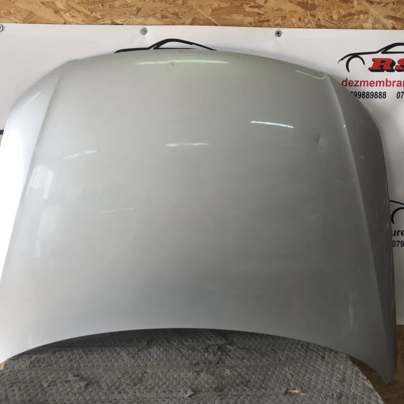 Capota / Volkswagen Passat B6 2010 / Caroserie, oglinzi si faruri