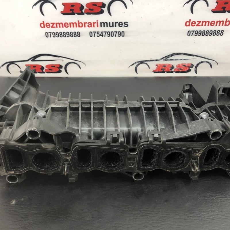 Galerie de admisie / BMW Seria 3 E90 2012 / Motor, racire si evacuare