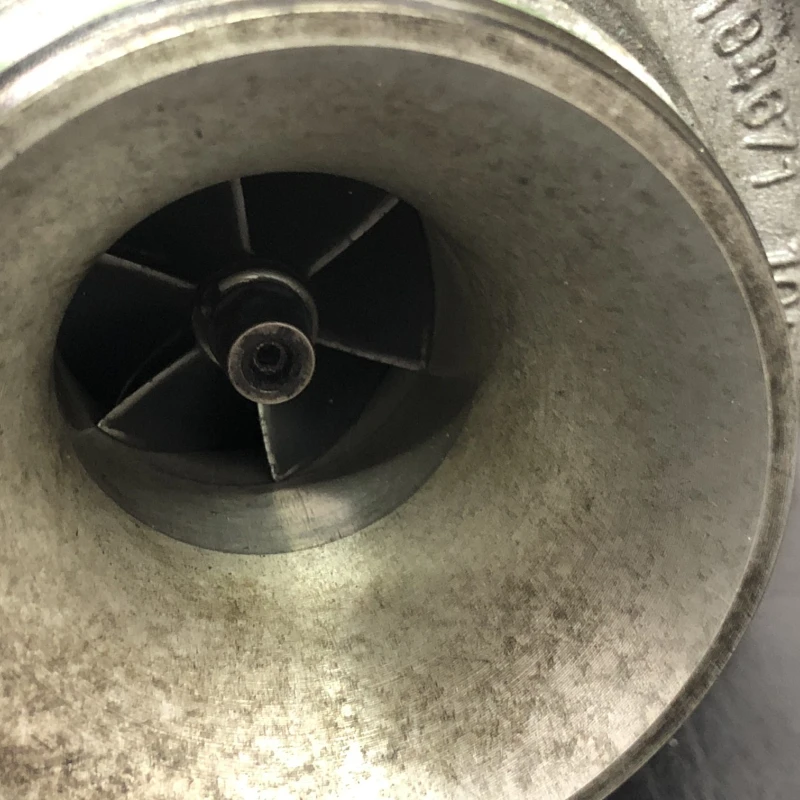 Turbosuflanta turbo turbina / BMW Seria 3 E90 2012 / Motor, racire si evacuare