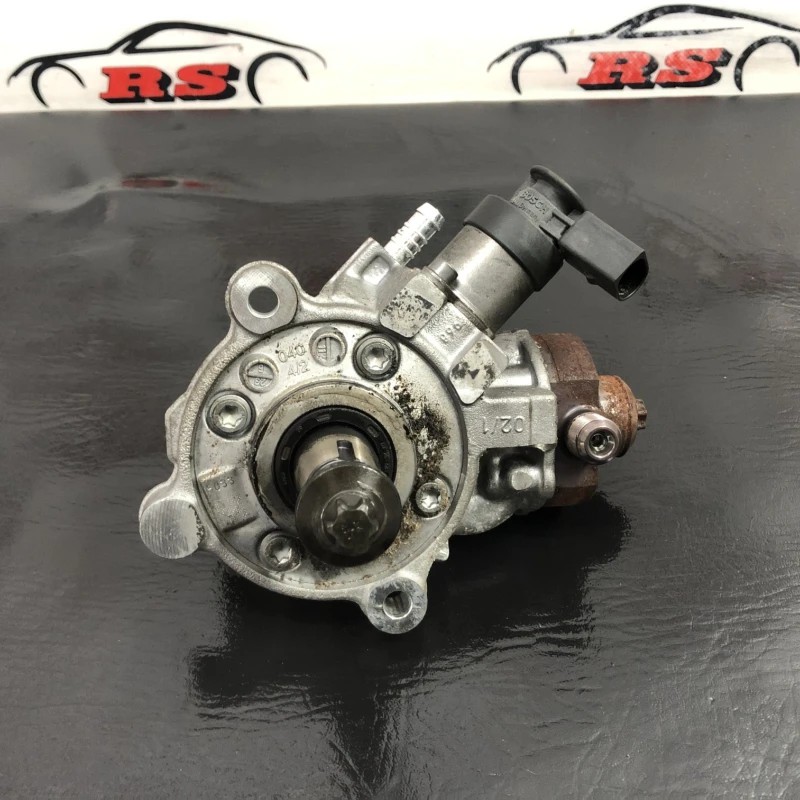 Pompa de injectie inalte BMW Seria 3 E90 2012