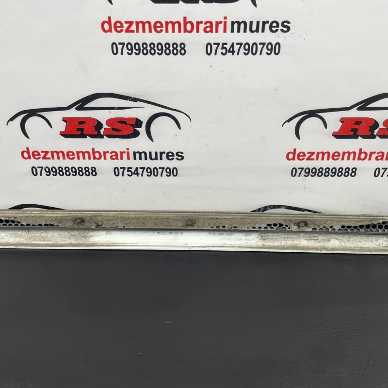 Bandou usa stanga spate / Volkswagen Passat B7 2012 / Caroserie, oglinzi si faruri