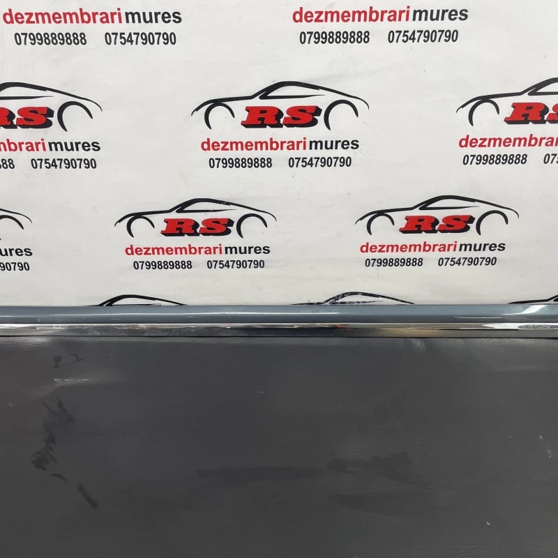 Bandou usa dreapta fata Volkswagen Passat B7 2011