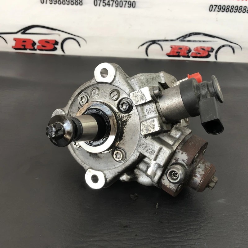 Pompa de injectie inalte BMW Seria 5 F10 2012