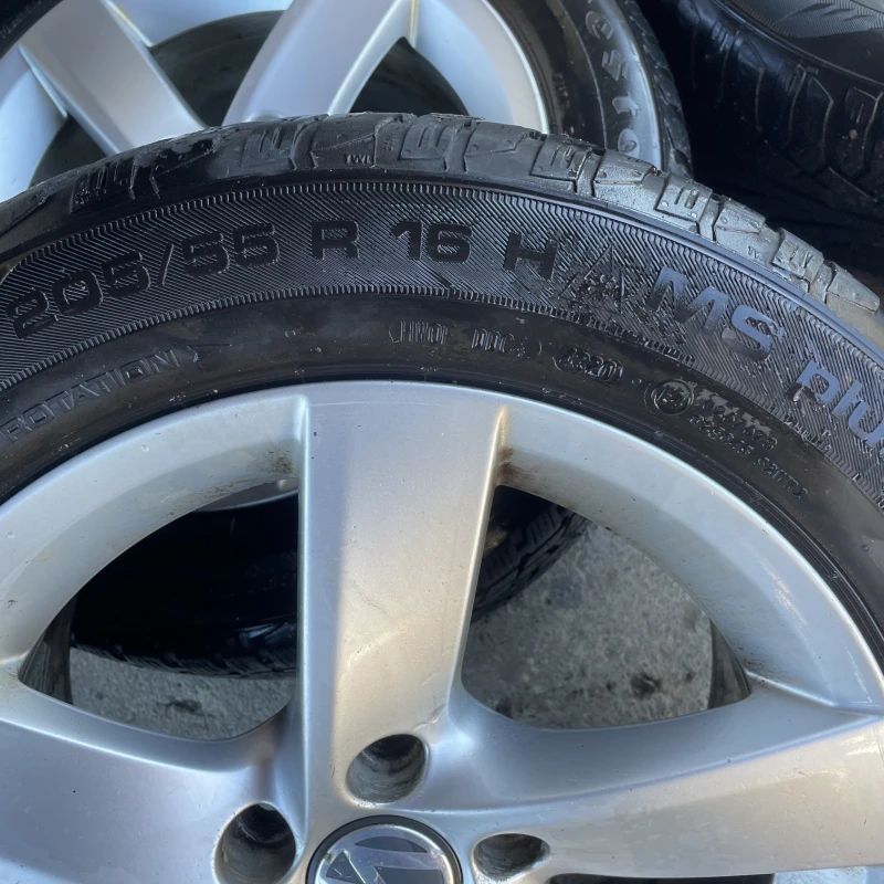 Jante aliaj 16 / Volkswagen Passat B7 2011 / Jante si roti