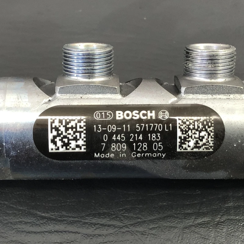 Rampa injectoare cu senzor / BMW Seria 5 F10 2013 / Motor, racire si evacuare