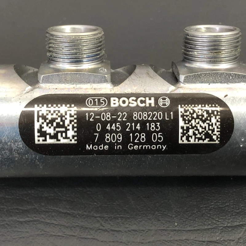 Rampa injectoare cu senzor / BMW Seria 5 F10 2011 / Motor, racire si evacuare