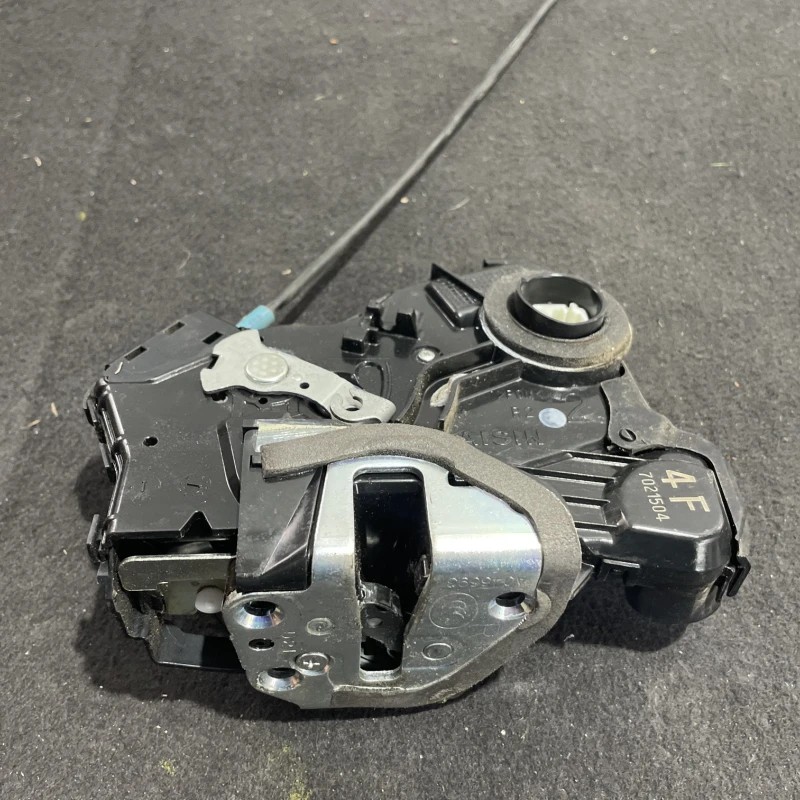 Iala broasca usa dreapta fata / Toyota Rav4 XA30 2007 / Caroserie, oglinzi si faruri