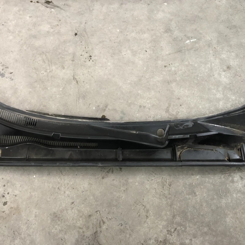 Grila stergatoare Toyota Rav4 XA30 2007