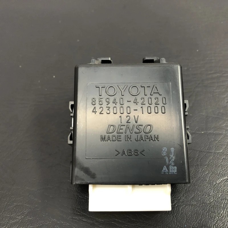 Modul stergatoare parbriz Toyota Rav4 XA30 2007