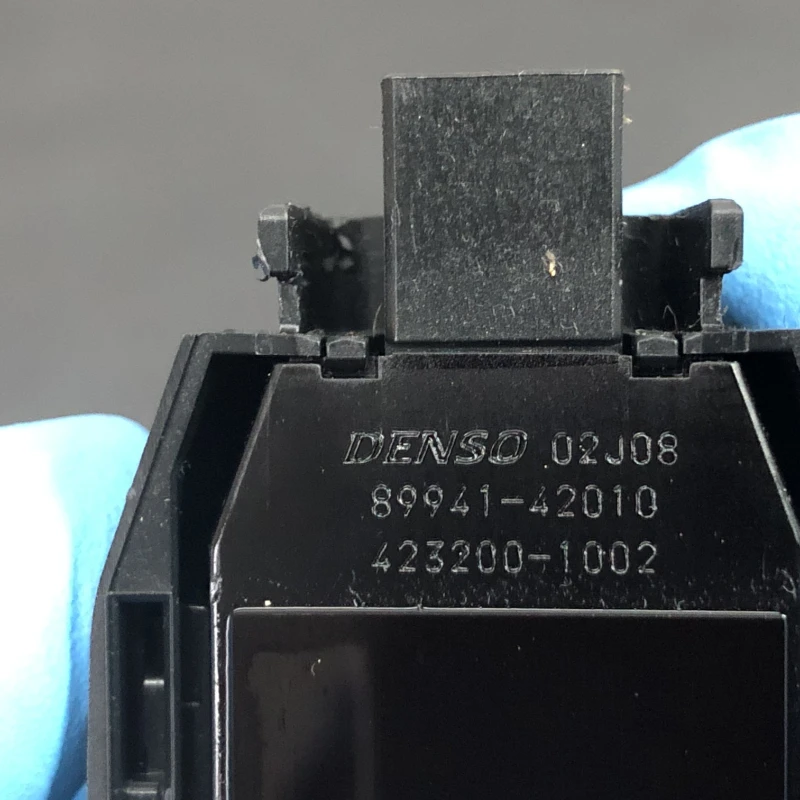 Senzor de ploaie / Toyota Rav4 XA30 2007 / Audio si electronice