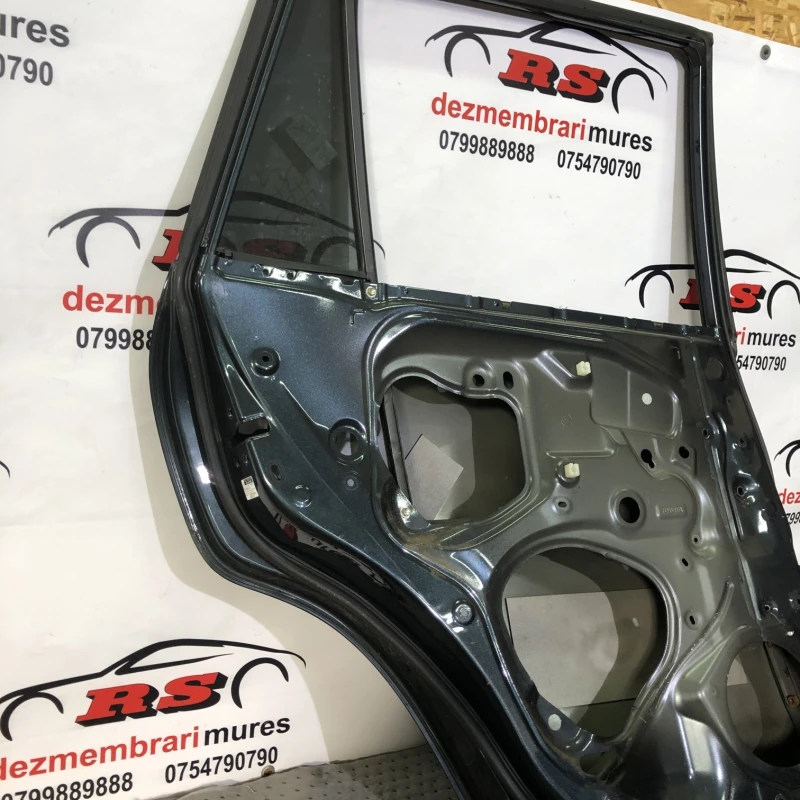 Usa stanga spate / Toyota Rav4 XA30 2007 / Caroserie, oglinzi si faruri