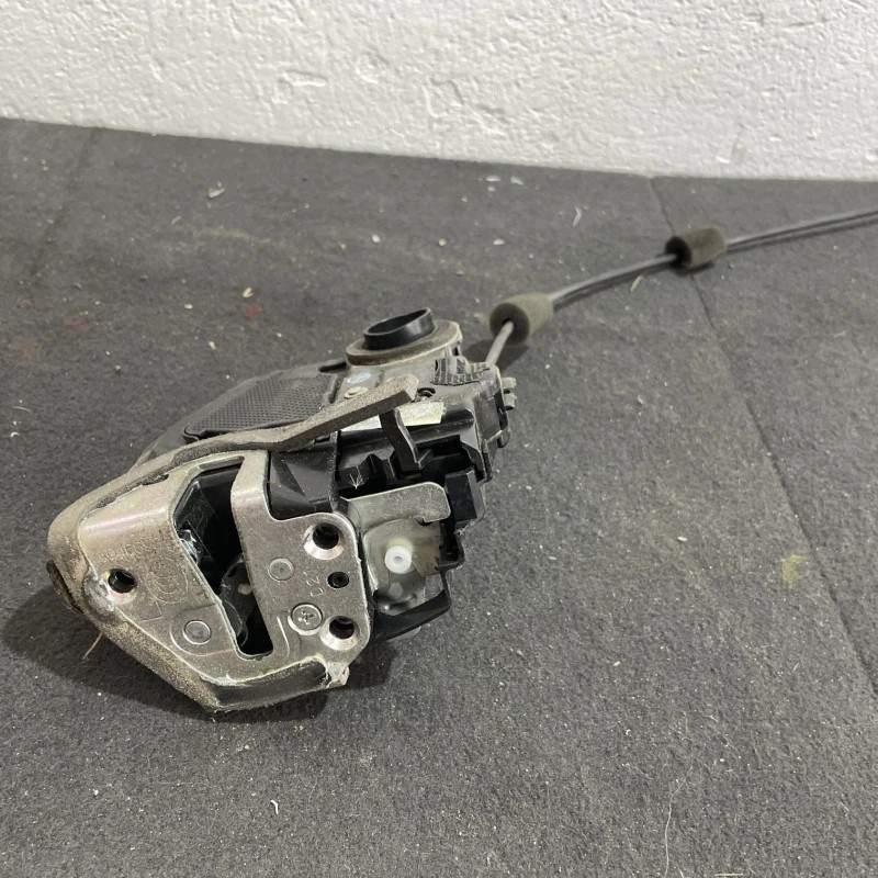 Iala broasca usa dreapta spate / Toyota Rav4 XA30 2007 / Caroserie, oglinzi si faruri