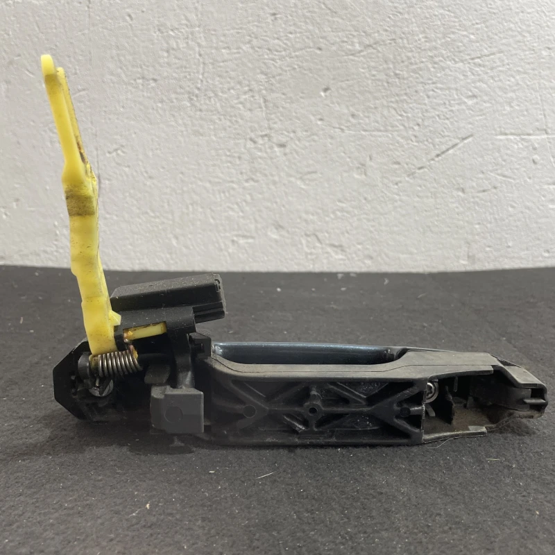 Maner usa dreapta spate / Toyota Rav4 XA30 2007 / Caroserie, oglinzi si faruri