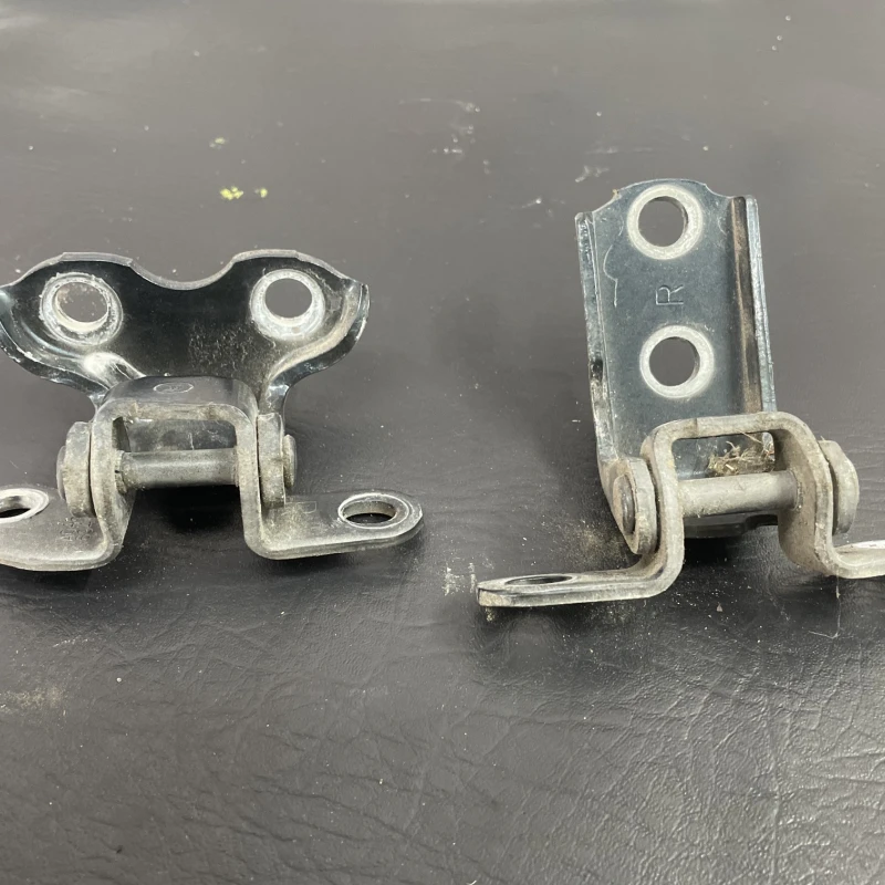 Balamale usa dreapta spate / Toyota Rav4 XA30 2007 / Caroserie, oglinzi si faruri