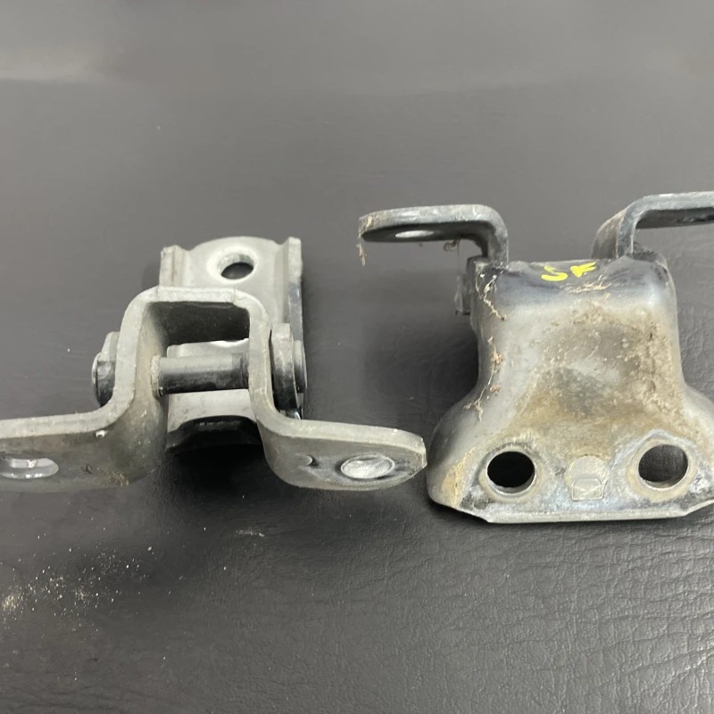 Balamale usa stanga fata Toyota Rav4 XA30 2007