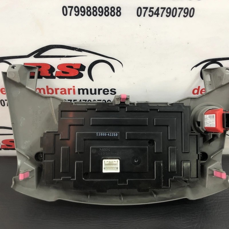 Panou climatronic / Toyota Rav4 XA30 2007 / Climatizare