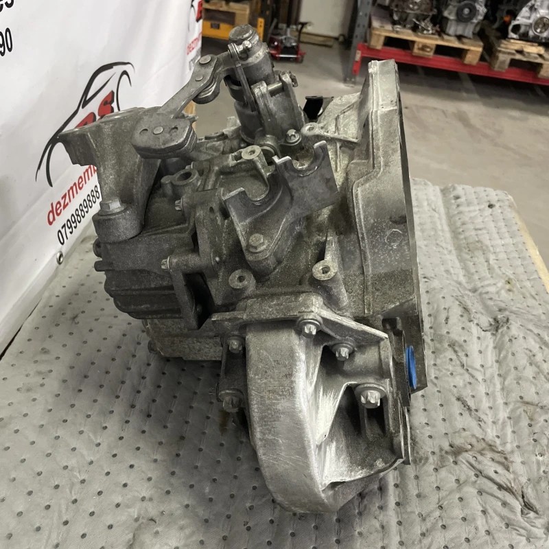 Cutie de viteze manuala / Opel Astra K 2019 / Cutie viteze, ambreiaj, transmisie