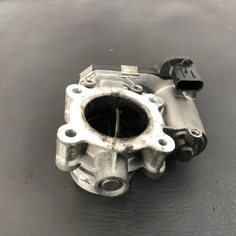 Clapeta de acceleratie / Opel Astra K 2019 / Motor, racire si evacuare