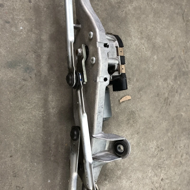 Ansamblu stergatoare cu motoras / Opel Astra K 2019 / Caroserie, oglinzi si faruri