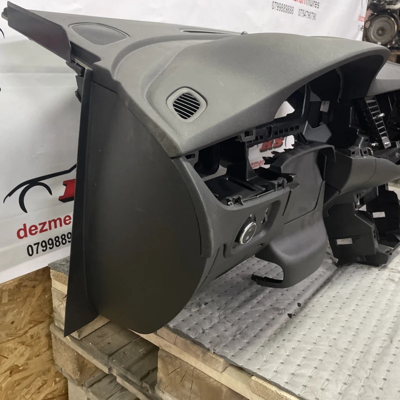 Plansa bord / Opel Astra K 2019 / Interior
