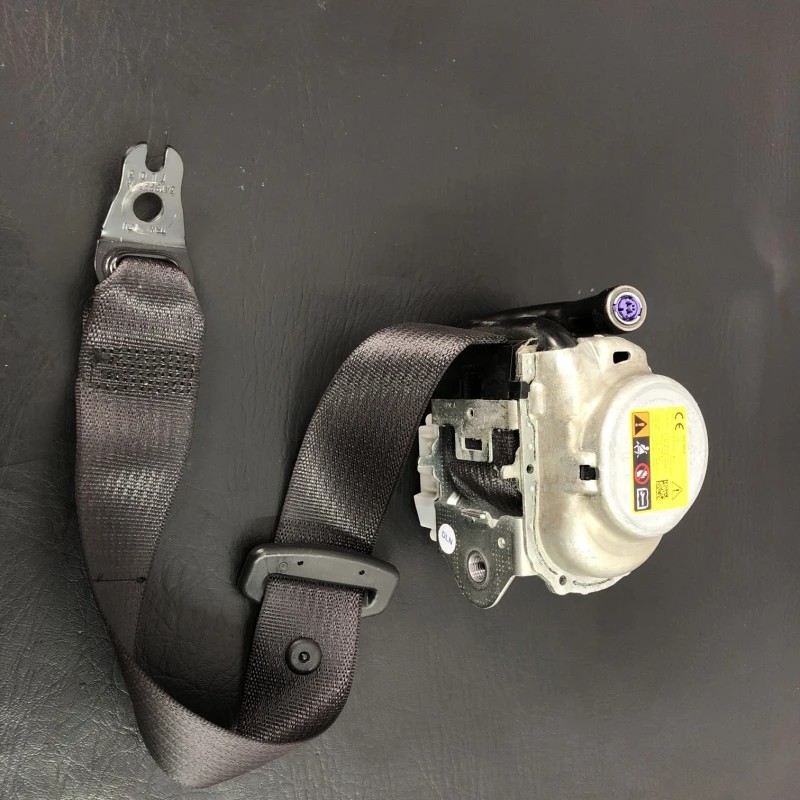 Centura stanga spate / Opel Astra K 2019 / Interior